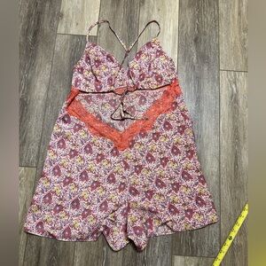 🛍️ Love by Anthropologie Lace Open back sleepwear